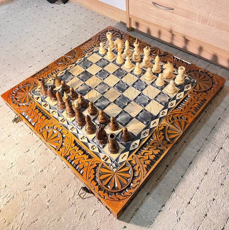 Шахматы нарды шашки резные ручной работы