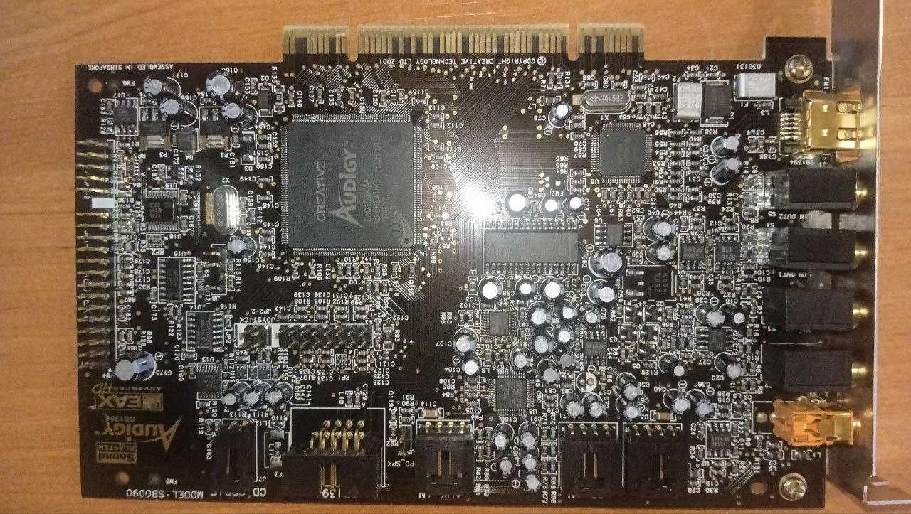 creative soundblaster audigy 2 SB0090 в позолоте и  audigy 4 SB0610