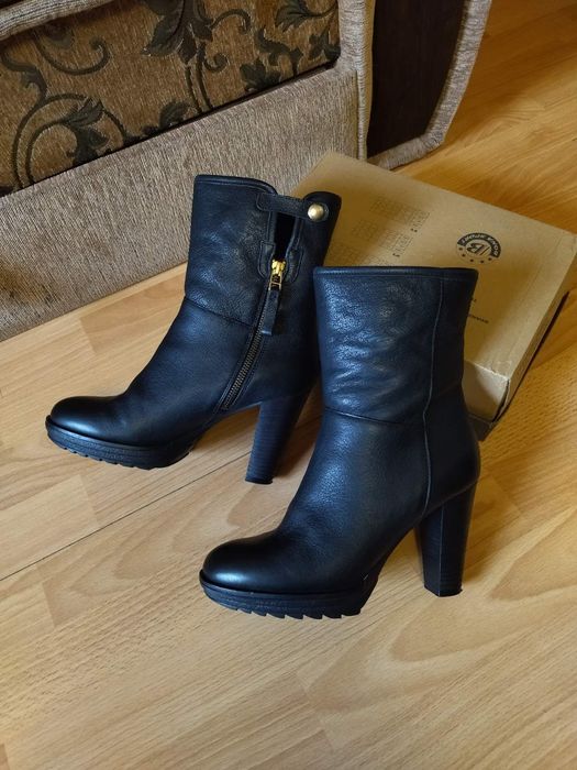 Зимові, шкіряні, жіночі ботильйони, чоботи, полусапожки