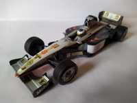 Mclaren Mercedes MP 4/13 Minichamps Skala 1:18