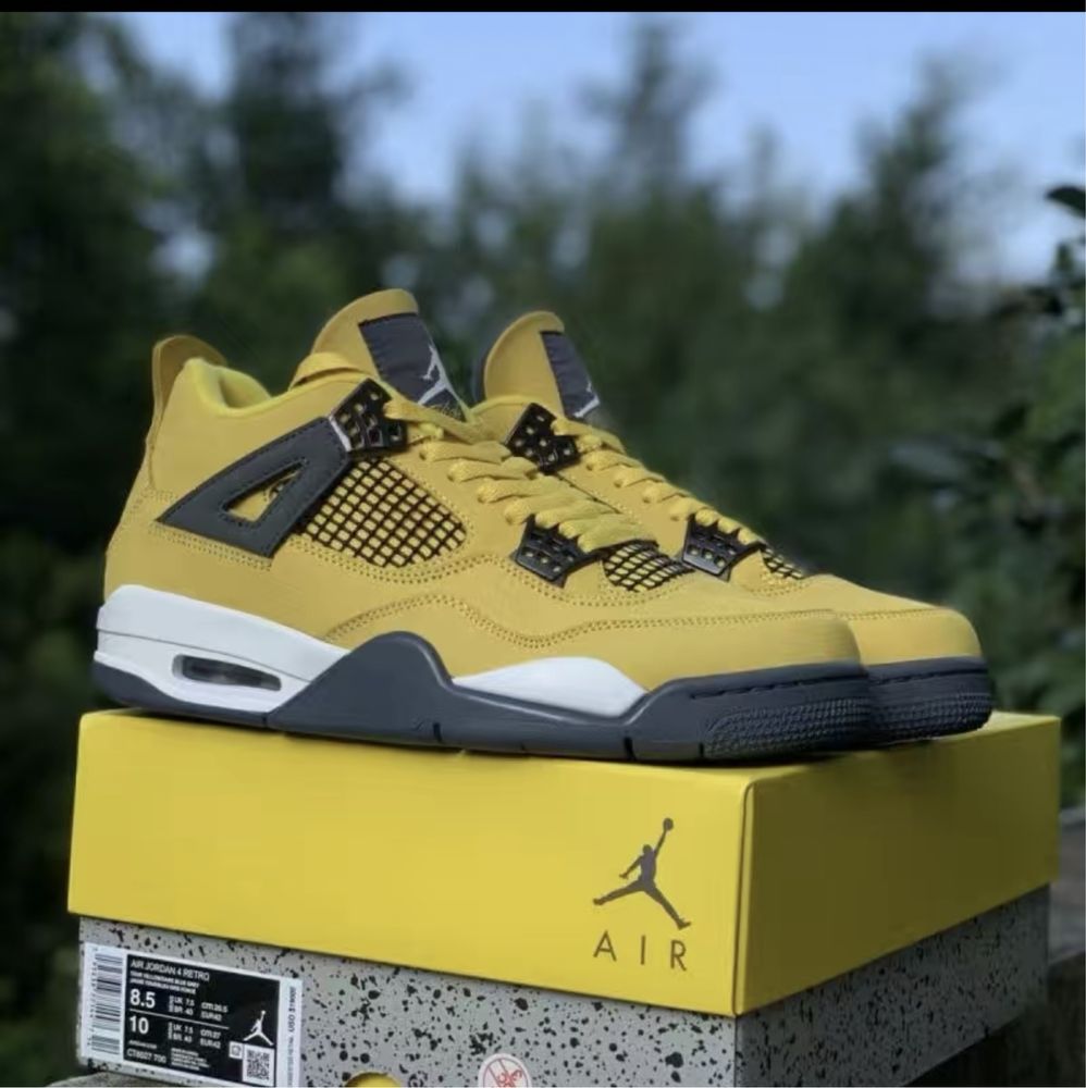 Buty  Jordan 4