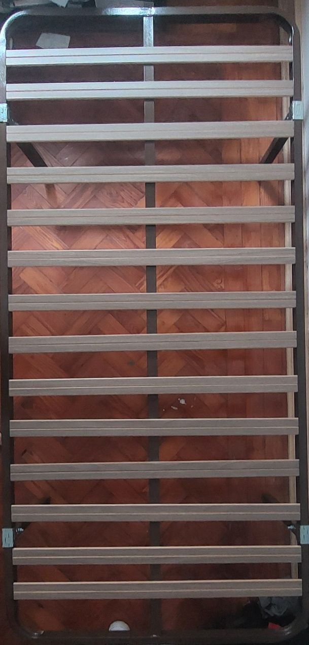 Estrado cama 1,90x0,90m