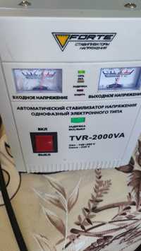 Стабилизатор напряжения Forte TVR-2000 VA