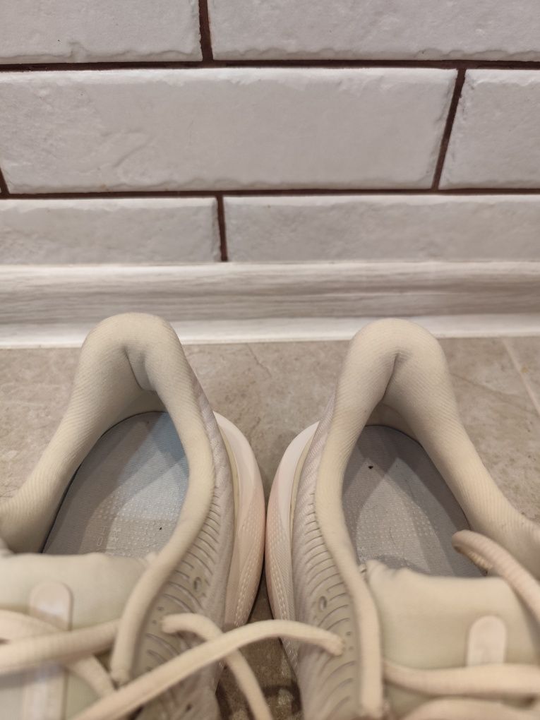 Under Armour HOVR Infinite Pro