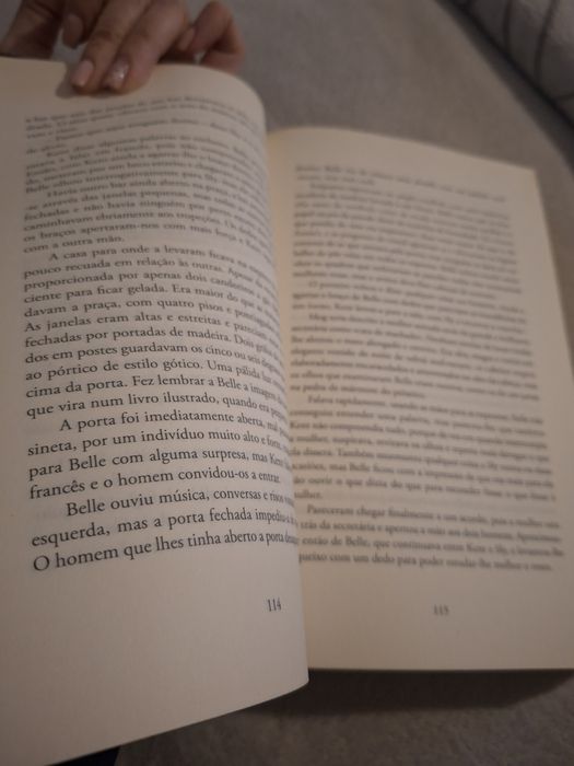 Livro sonhos proibidos, Lesley Pearse