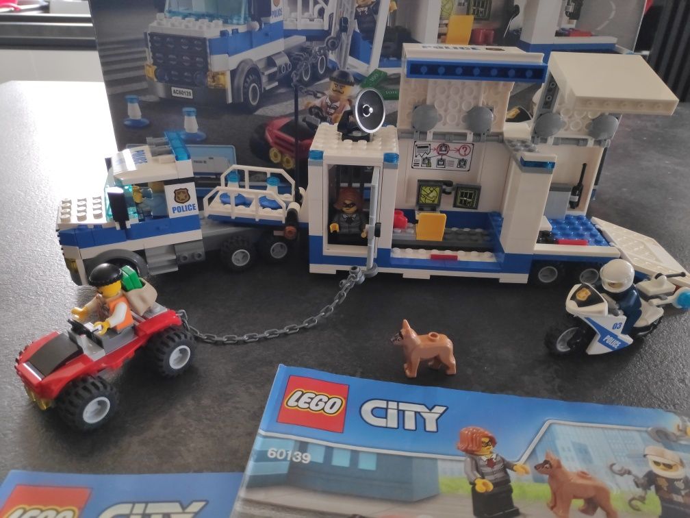 LEGO City 60139 Mobilne Centrum Dowodzenia