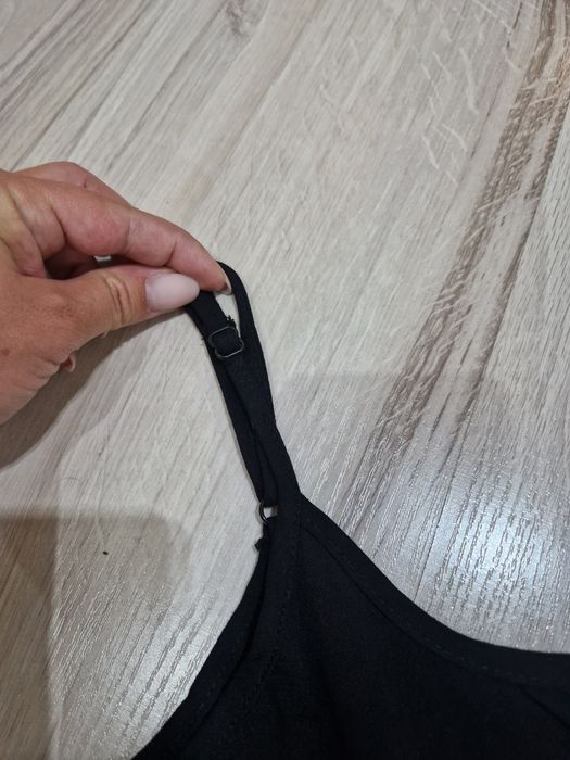 Czarna sukienka na ramiączkach, letnia zwiewna sukienka, luźna sukienk