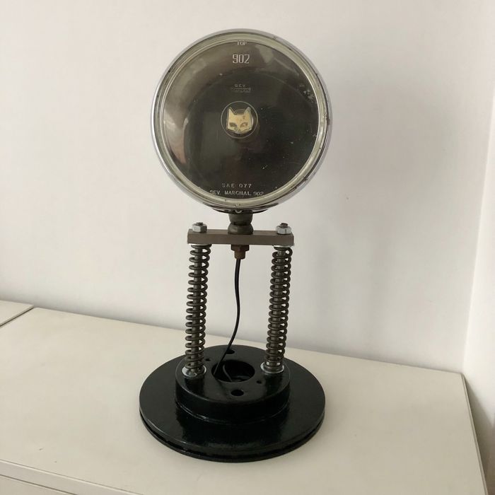 Candeeiro automobilistica