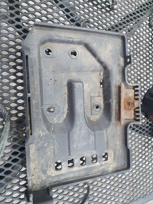 Podstawa akumulatora klema wiązka Kia Ceed 1 1.6 crdi 115 116km kpl