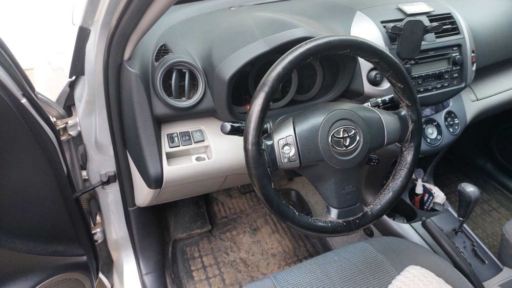 Toyota RAV - 4 лонг 2006 рік газ-бензин