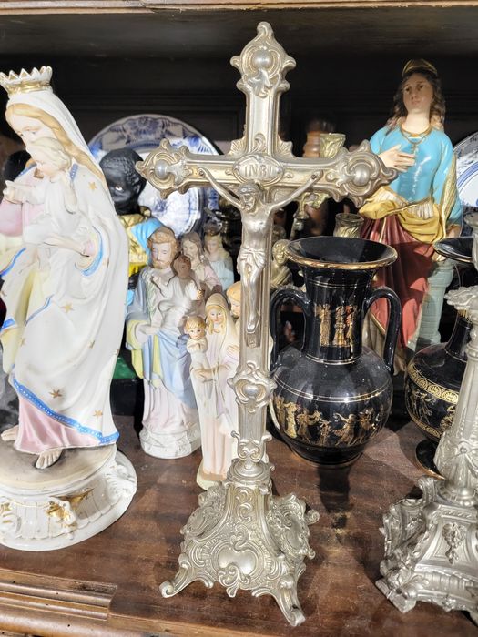 Stary krzyż cynkal pasyjka