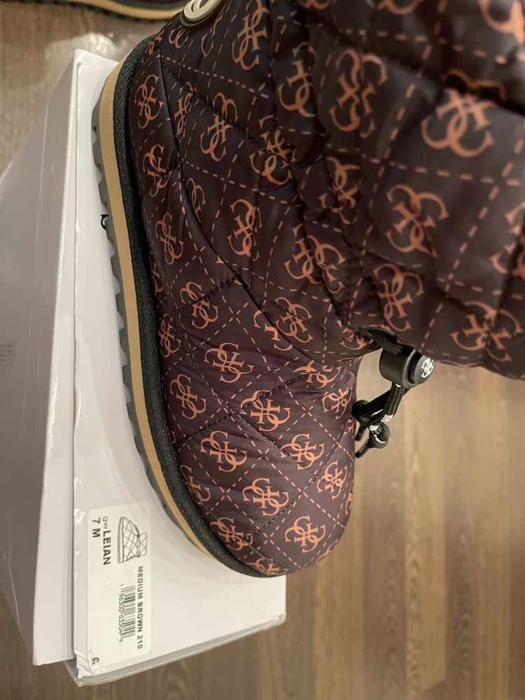 Продам угги Guess