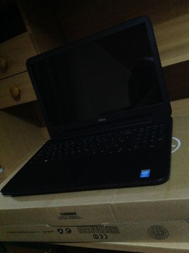 Dell Inspiron 3537 i7-4500U8GB1000 HD8850M