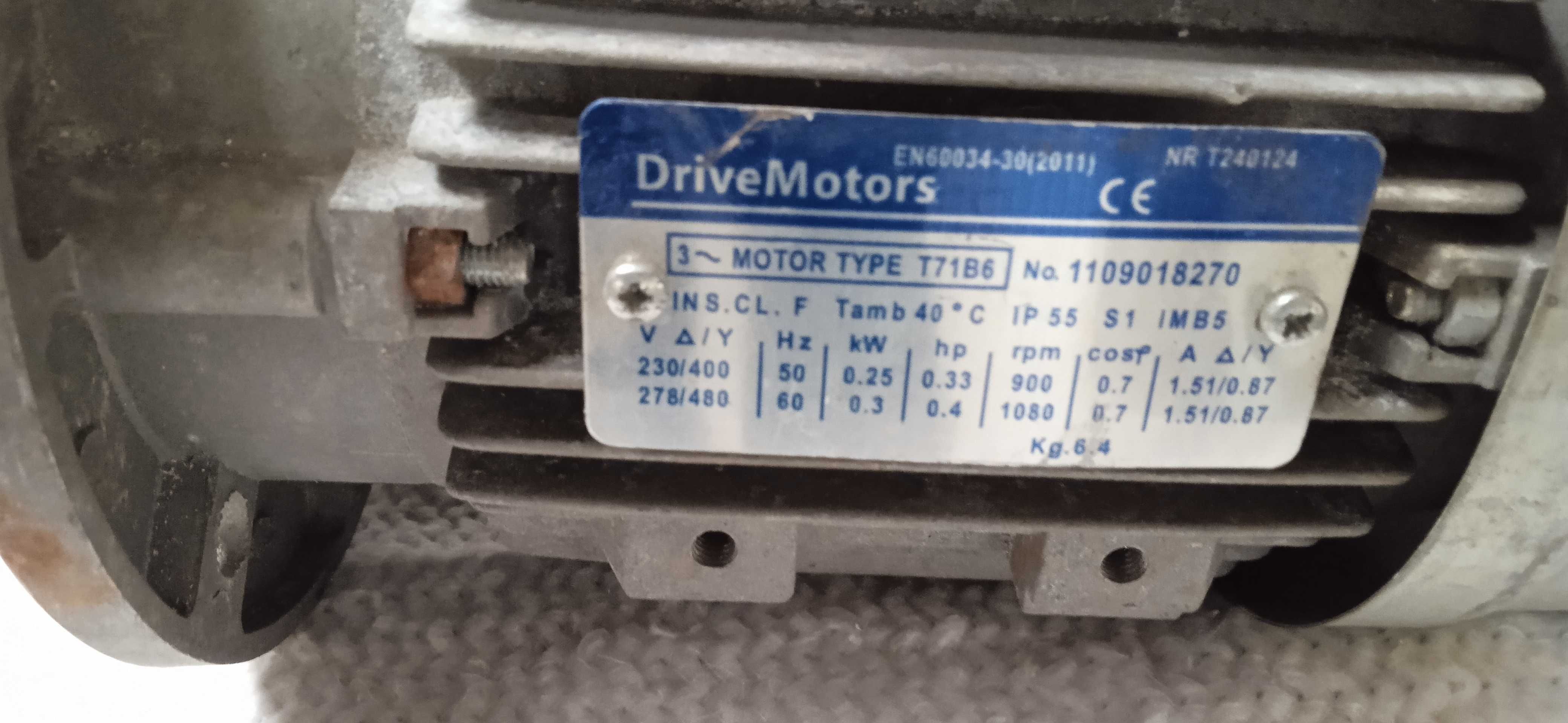 Електродвигун DRIVE MOTORS TYPE T71B6 0,25kW 960 rpm