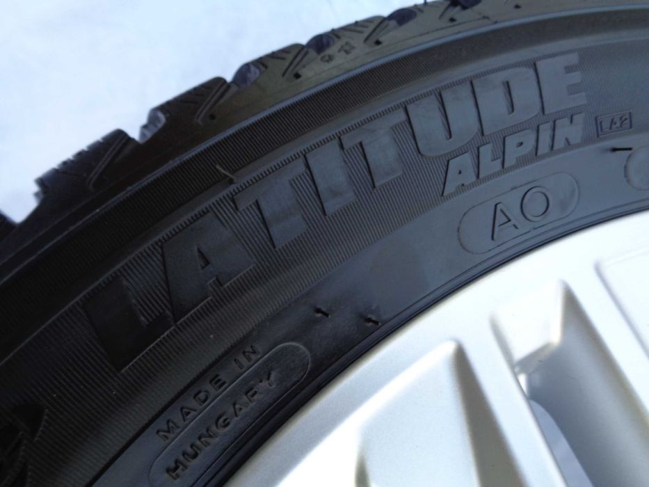 Opony zimowe MICHELIN LATITUDE ALPIN LA2 AO 255/45 R20 101V (4x7mm)