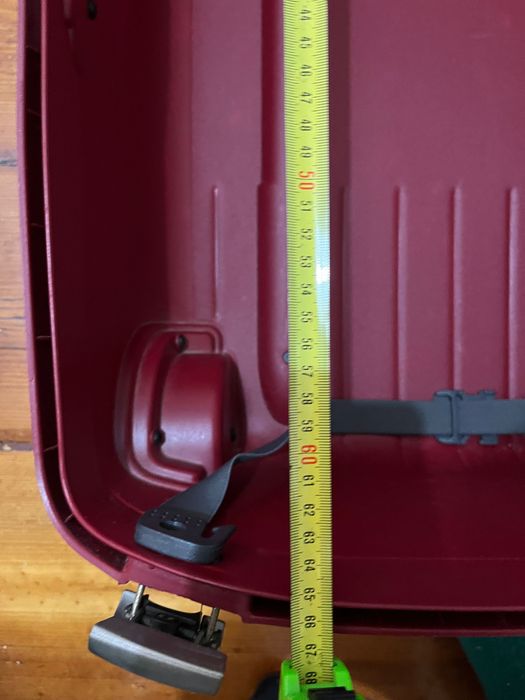 Mala Samsonite porão