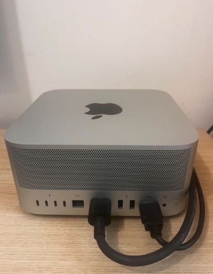 Apple Mac Studio M2 Max SSD 1Tb / RAM 64Gb, GPU 38 cores, Sequoia 15.5