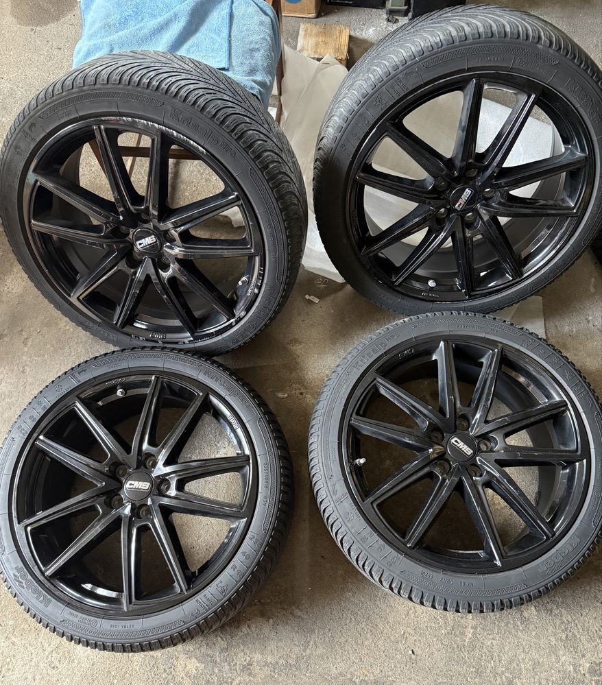 Felgi 5x108 18 z oponami