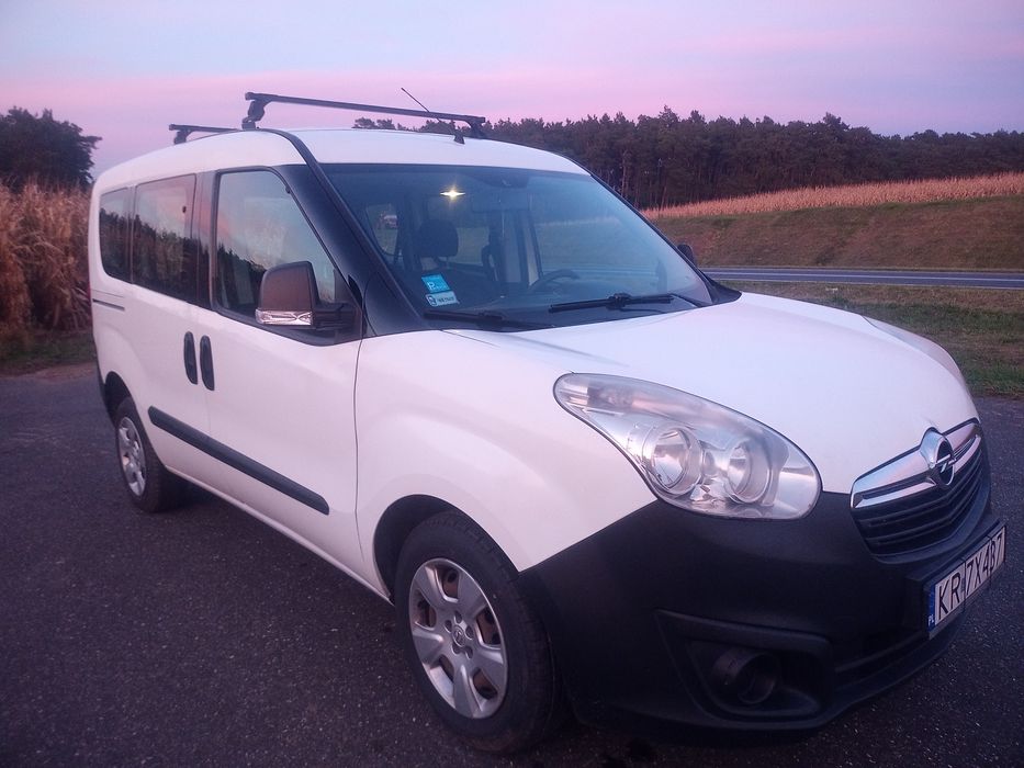 Opel Combo klima 5 osobowy fv euro 6 bezwypadkowy