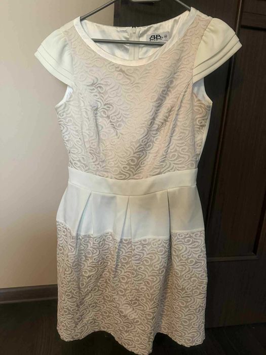 elegancka sukienka 40