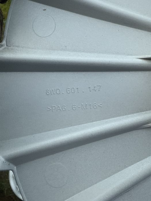 КОВПАКИ AUDI r16 A3 A4 A6 8K0 601 147 4 штуки VW Volkswagen Skoda Seat