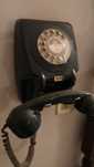 Conjunto de 4 telefones de parede antigos