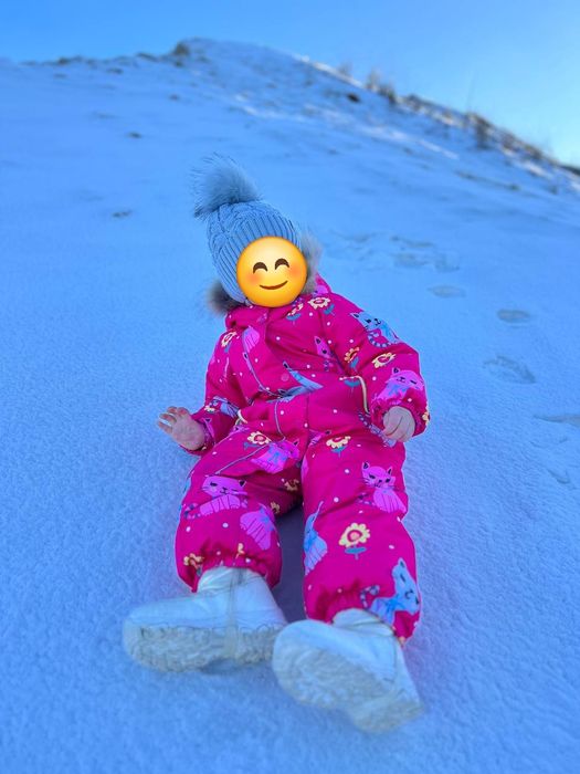 Зимовий комбінезон на дівчинку