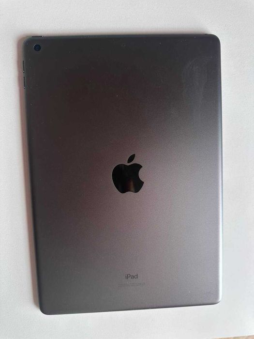 Продам Ipad 7  32 GB 10.2