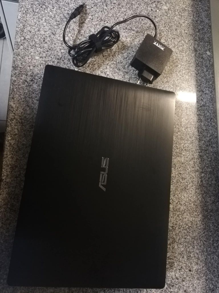 Vendo este computador