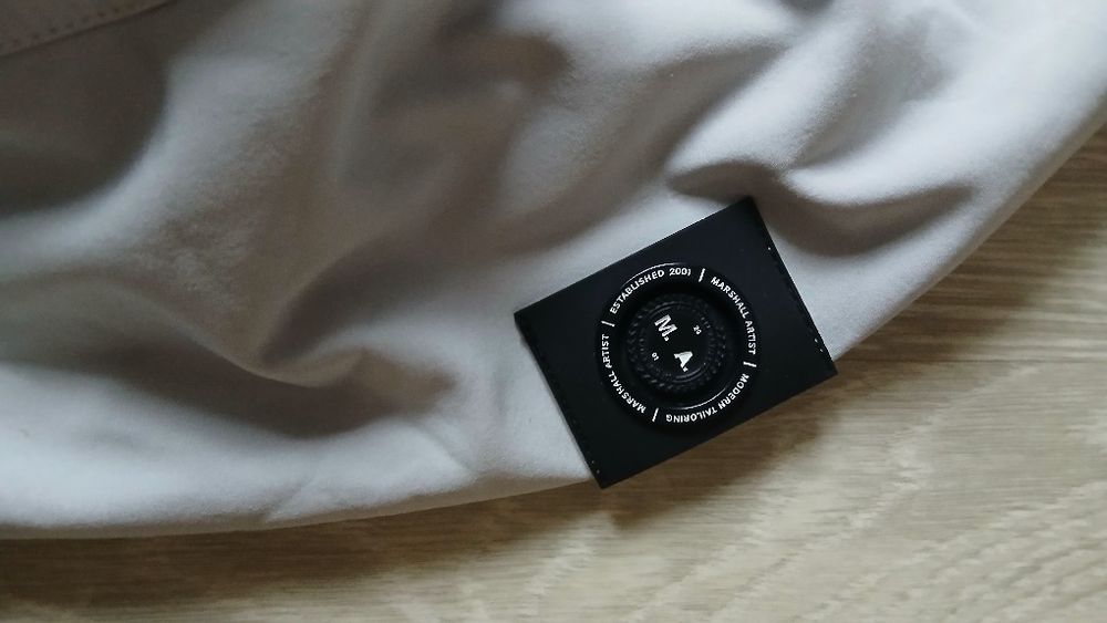 Софтшел  Marshall artist