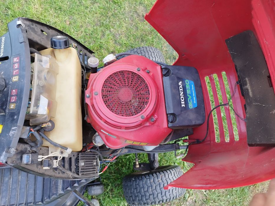 Traktorek kosiarka honda 2216 z koszem pompa oleju