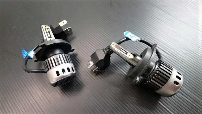 Kit 2x Mini LED lâmpadas automóvel H1, H4 ou H7
