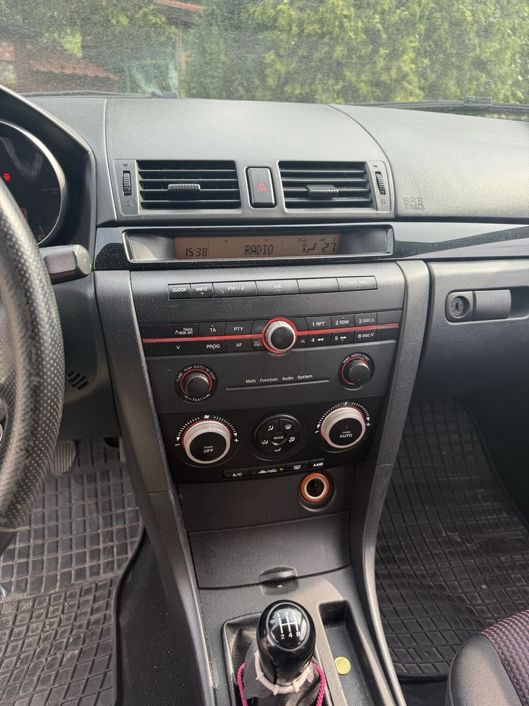 Mazda 3 1.6 benzyna 105km
