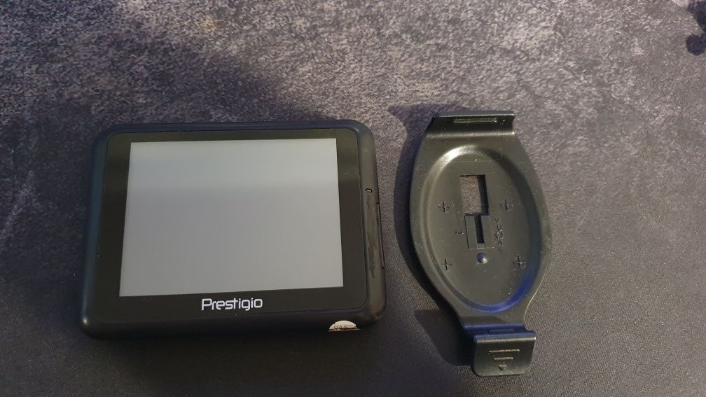 GPS навігатор Prestigio GeoVision 3120