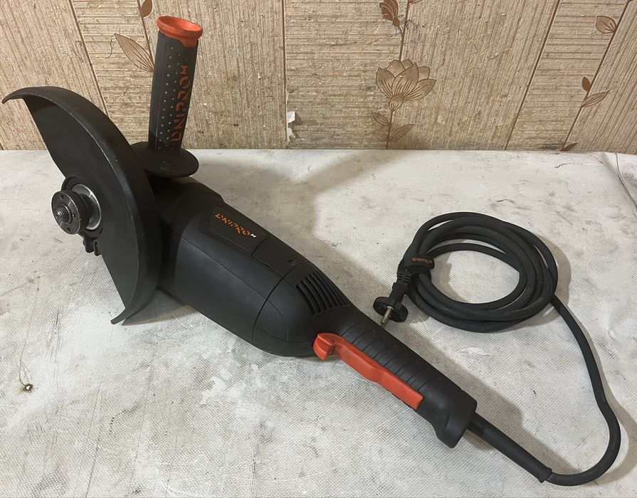 Болгарка → Dnipro-M GL-280 на 2.6 кВт. | ПЛАВНИЙ ПУСК + ГАРАНТІЯ