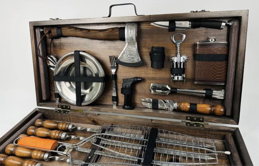 Подарочный набор для барбекю в деревянном кейсе