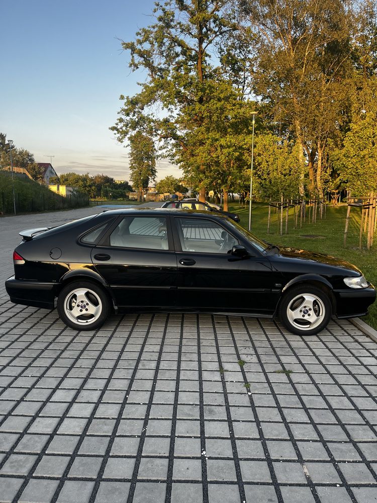 Saab 9-3 2.0t AERO