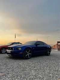 Ford Mustang 2014 V6 305к.с.