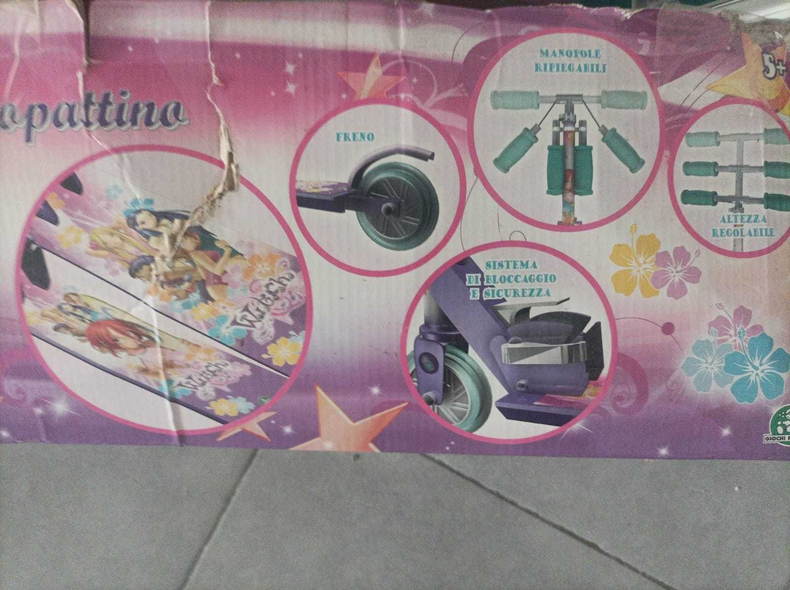 Trotinete menina