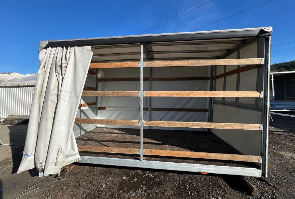 Skrzynia ładunkowa 419x212x231 Zabudowa paka plandeka(MONTAŻ)