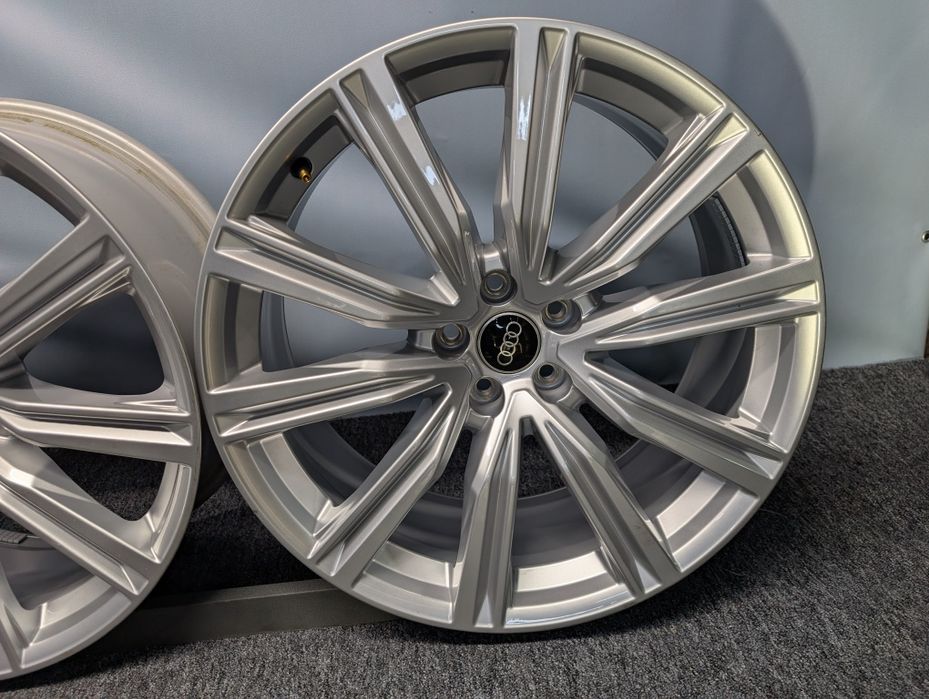 Комплект нових оригінальних титанових дисків Audi 5/112 R20 5*112 20