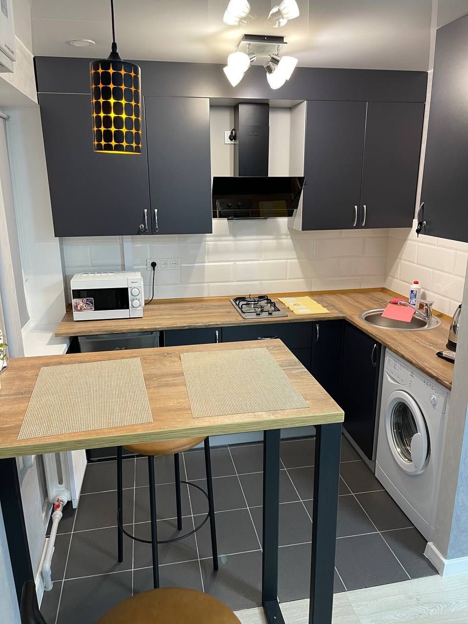 ApartCenter. Квартира посуточно - почасово. VIP. Центр. 97 квартал.