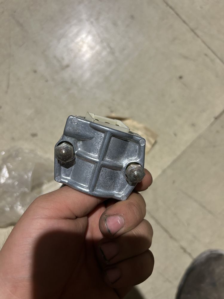 Fiat 125p zuk nysa tarpan stacyjka nowa oryginalna stan idelany