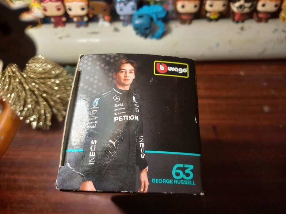 Колекційний болід ф1 (ком. Мерседес) W15