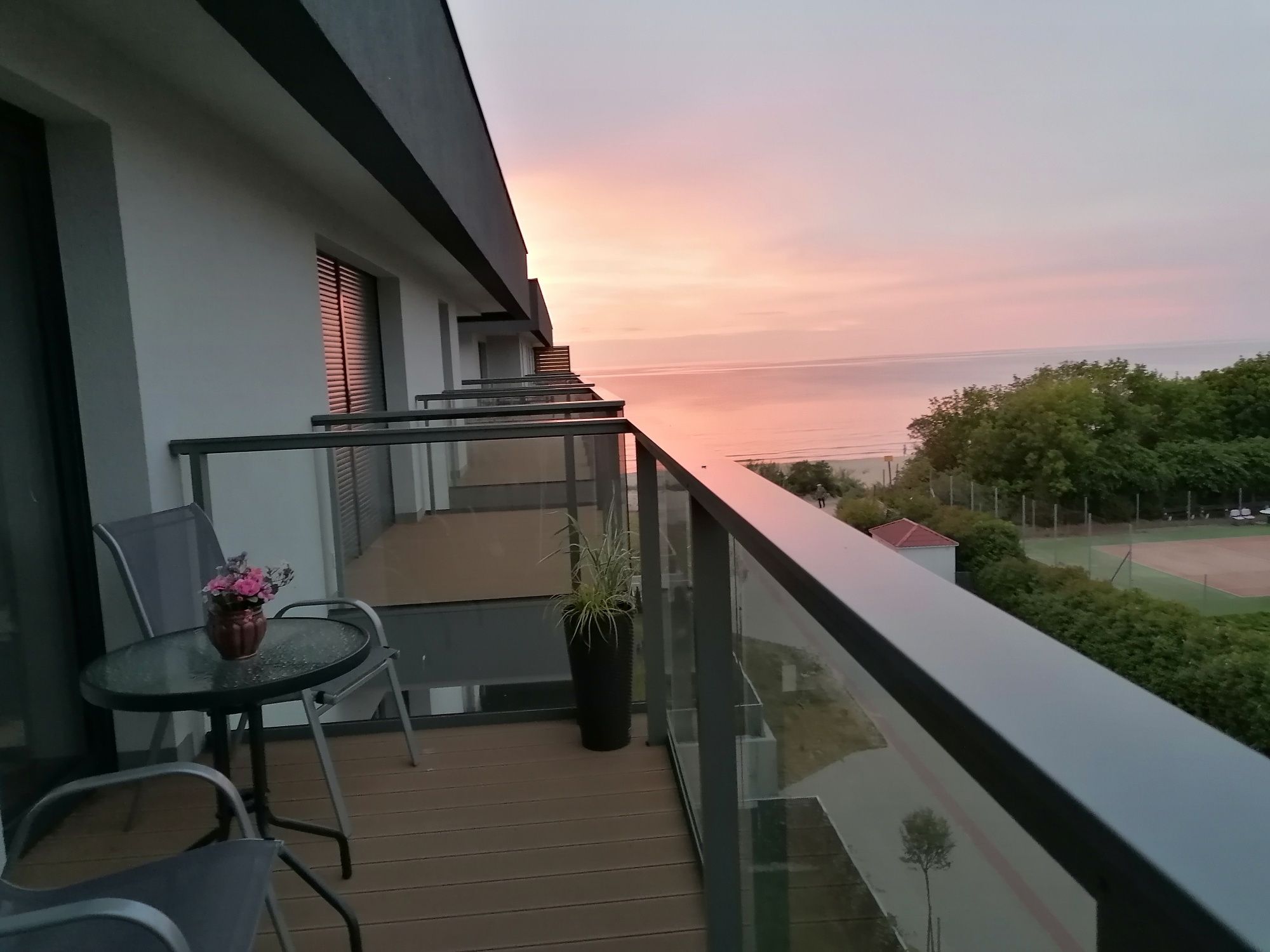 Apartament Cody-ostatni termin 8-11. 07,20m do plaży, widok na morze