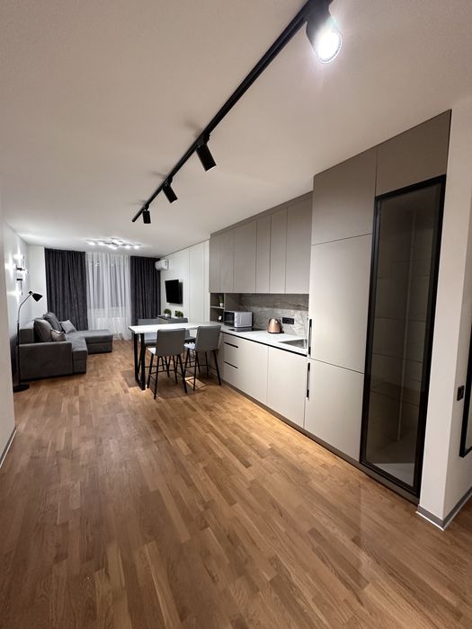 З Джакузі подобово від власника новобудова в центрі Львова.