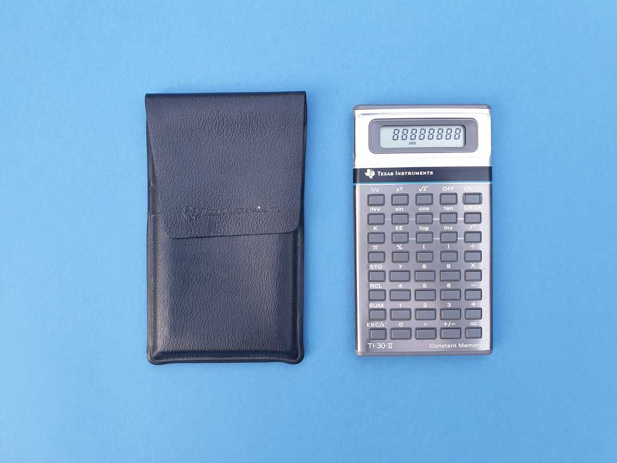 Texas Instruments TI-30 II kalkulator naukowy vintage 1983 r.
