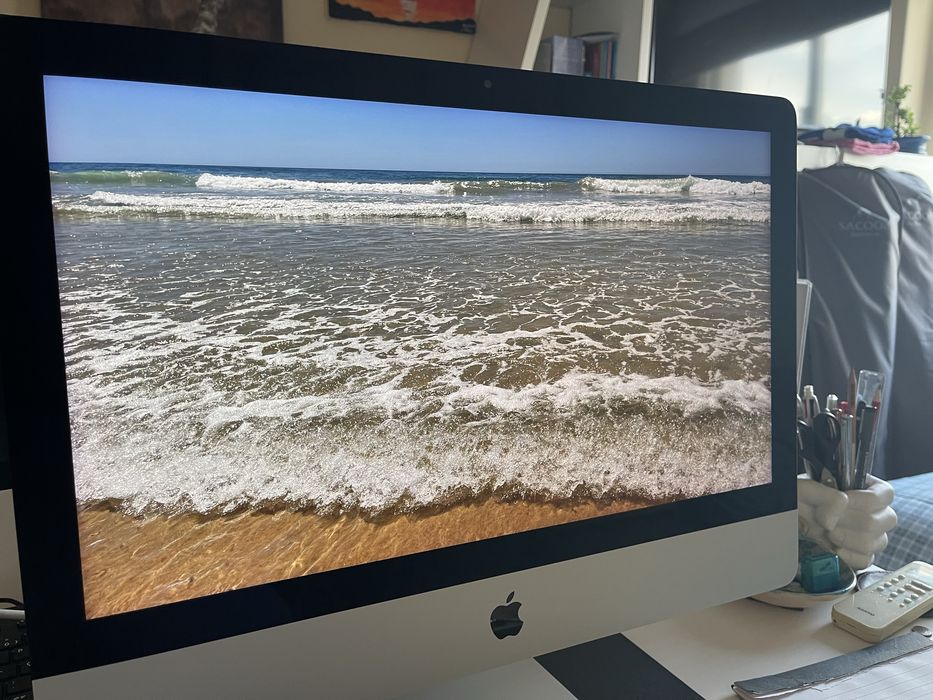 iMac 21” em muito bom estado