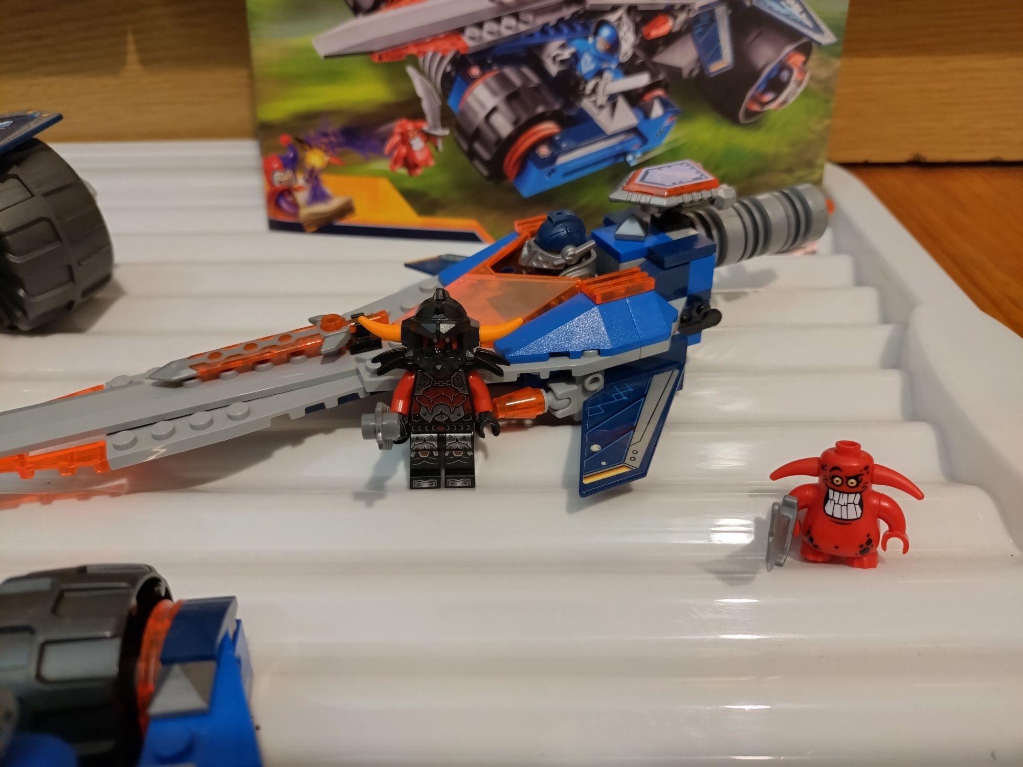 LEGO Nexo Knights 70315 Pojazd Claya