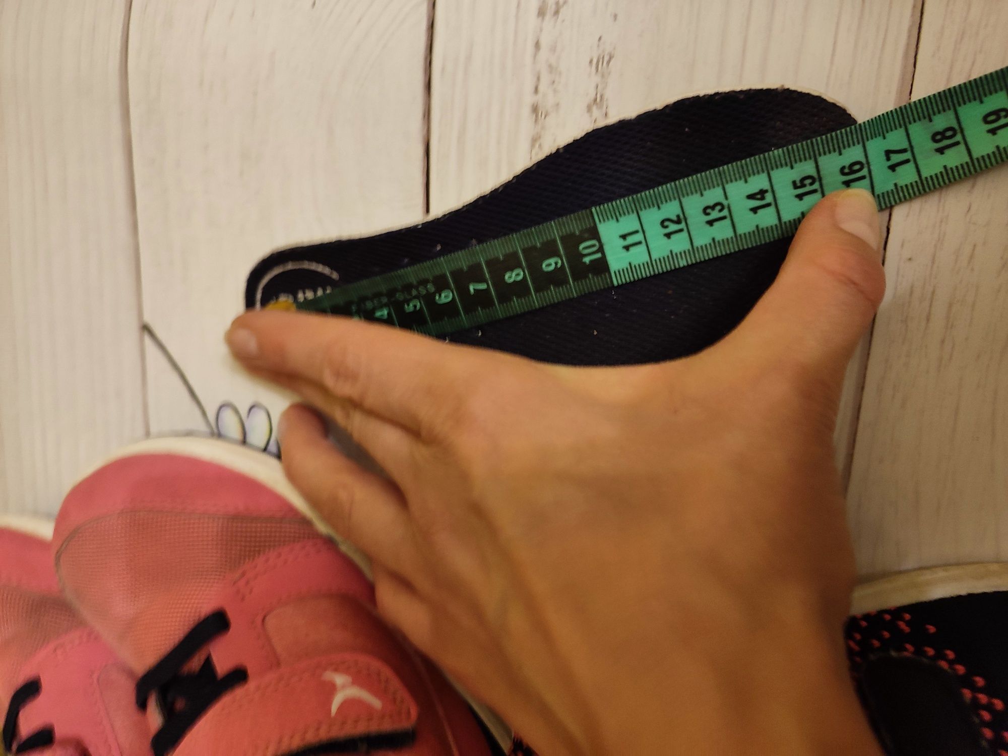 Кросівки для дівчинки Dekathlon 26p. (16 см).